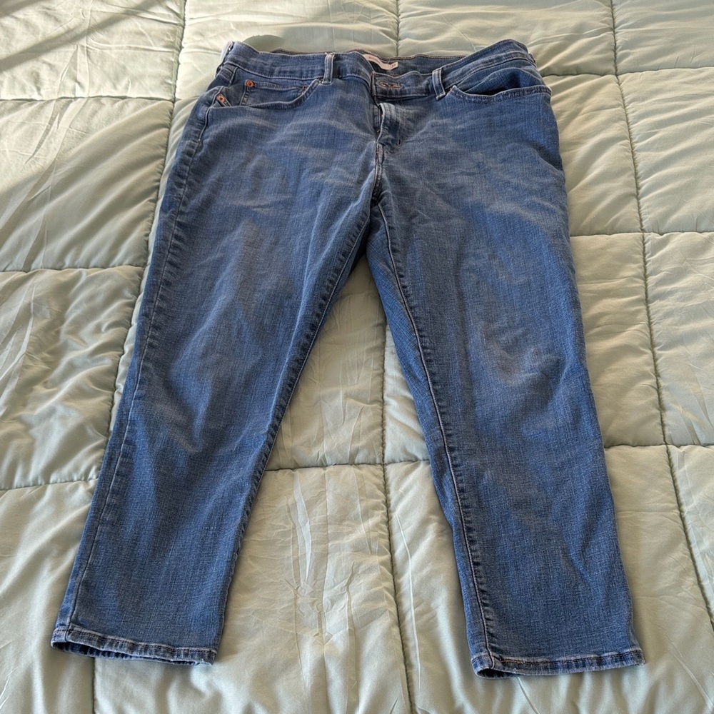 Women's Relaxed Fit Boyfriend Jeans in Classic Blue